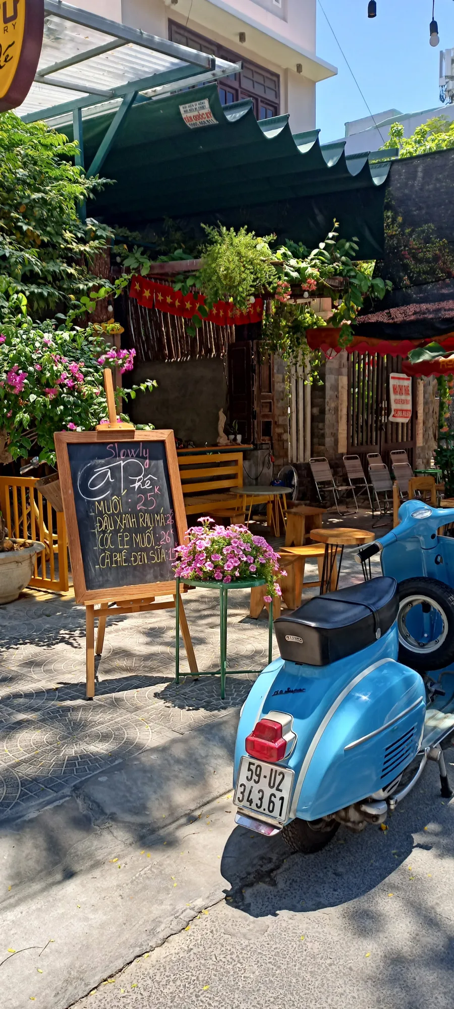 Slowly Coffee House Đà Nẵng – Điểm Hẹn Cà Phê Muối Cực Chill