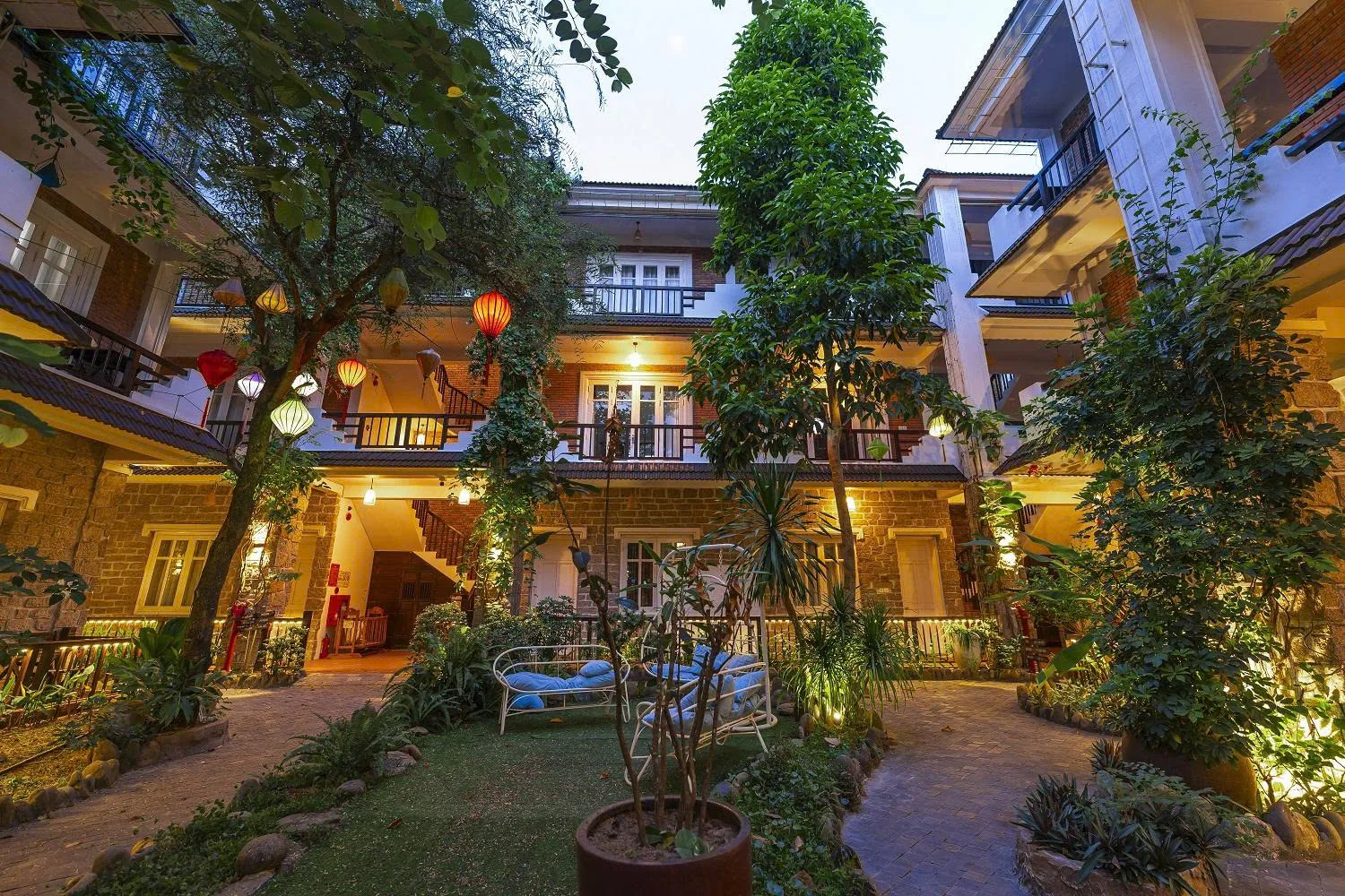 Ancient Garden Boutique Hoi An – Green Garden Peaceful Vacation Experience with Pool