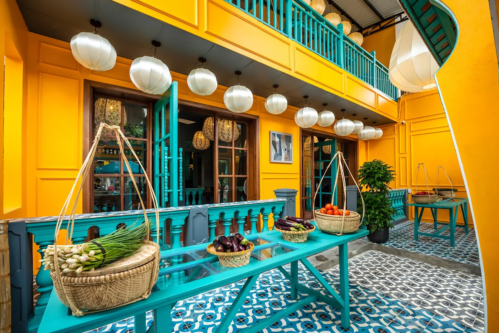 Bới Cơm Hoi An レストラン＆カフェ - ホイアンでレストランとカフェを融合させたハイブリッド体験
