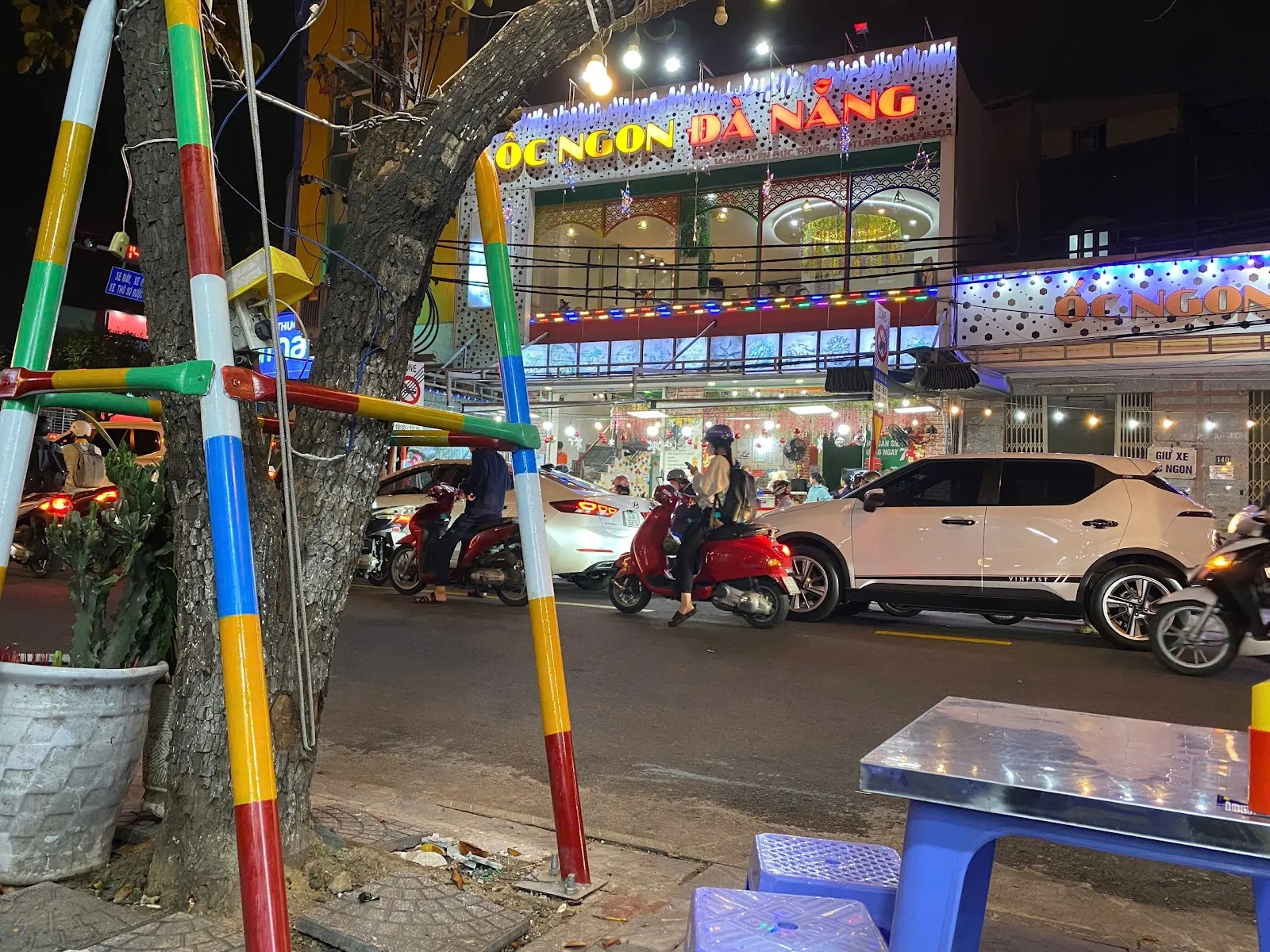 ร้านหอยอร่อยดานัง - ตะลุยกินร้านหอยริมทางยอดฮิต ราคาดี คนแน่น ที่แทงเเค