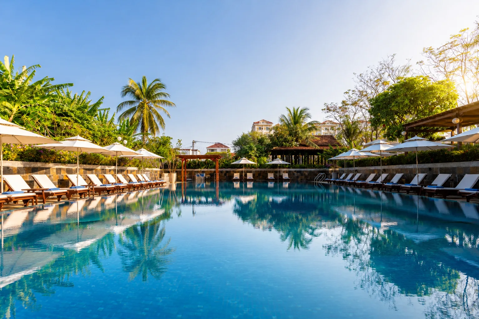 RiverTown Hoi An Resort & Spa – รีสอร์ทริมแม่น้ำพร้อมสระว่ายน้ำ & สปา
