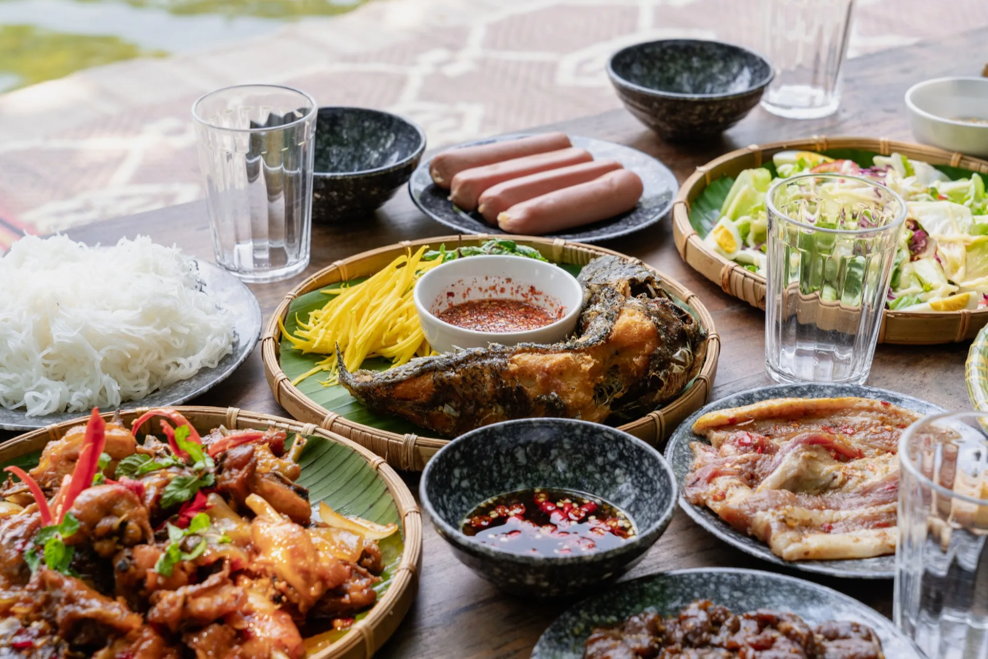 Countryside-style dining & BBQ