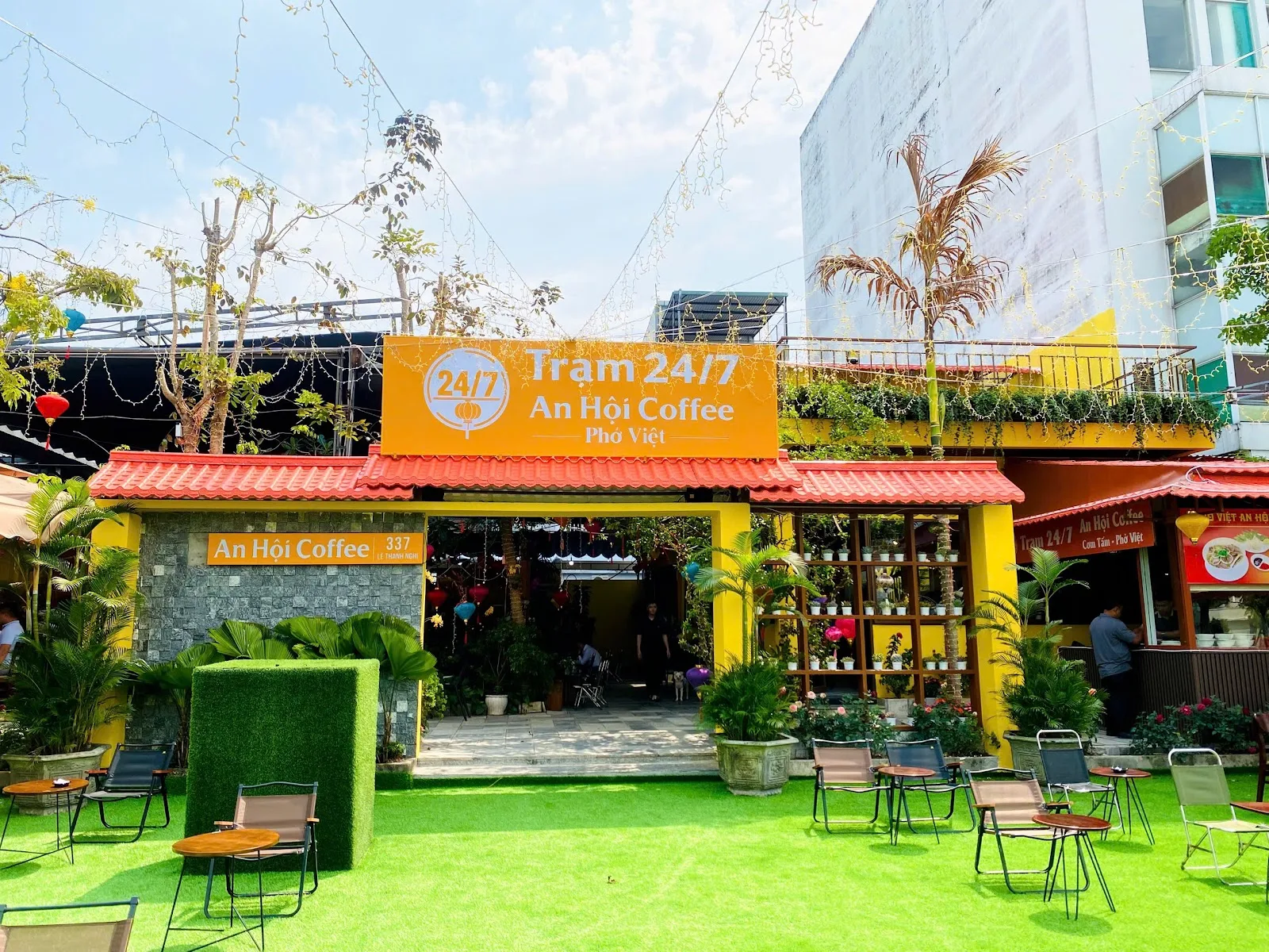 An Hoi Coffee 24/7 Station – Hoi An-style Garden Cafe Open 24h