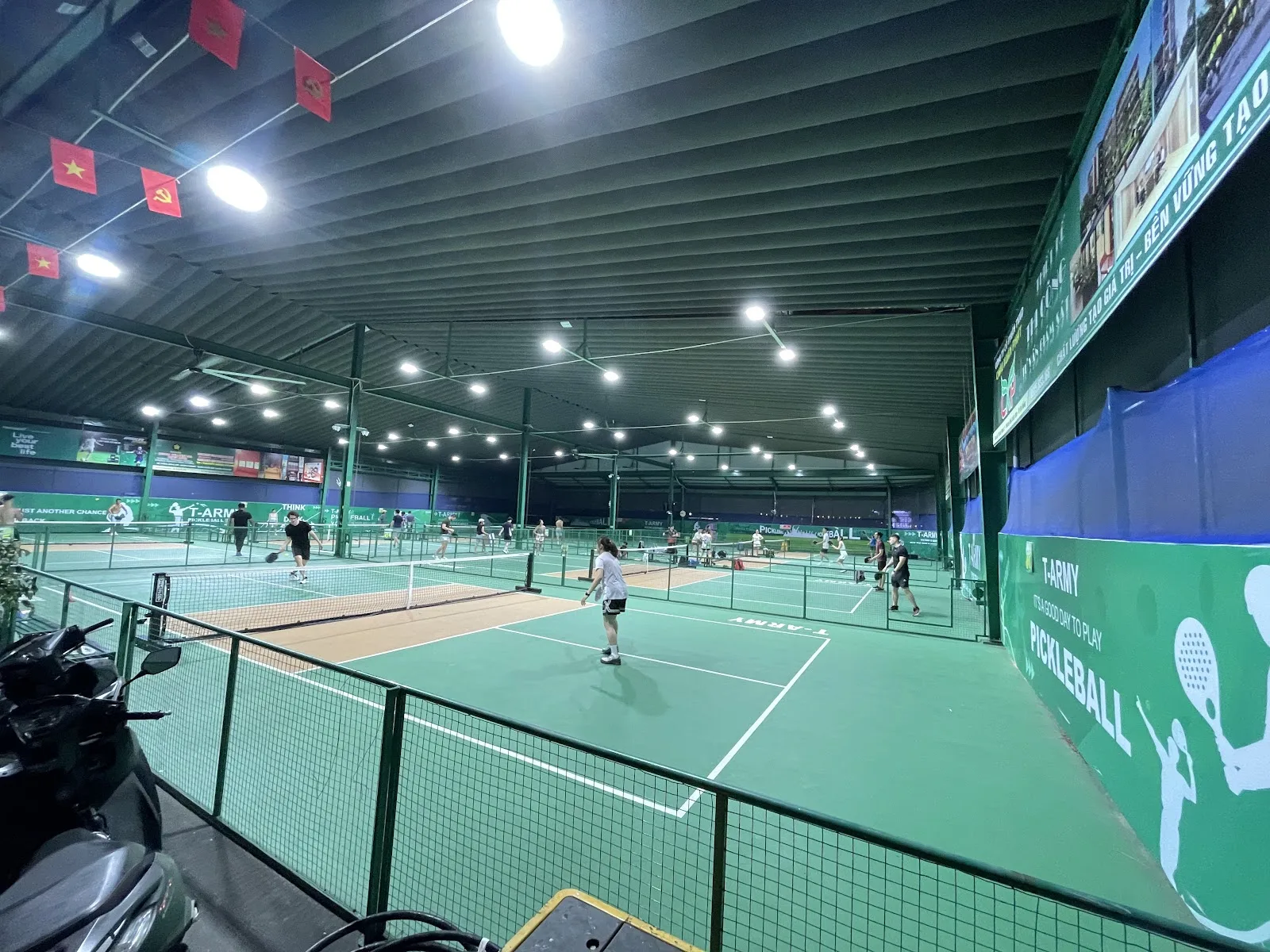 T-ARMY PICKLEBALL – 黎光 đạo 现代化匹克球场