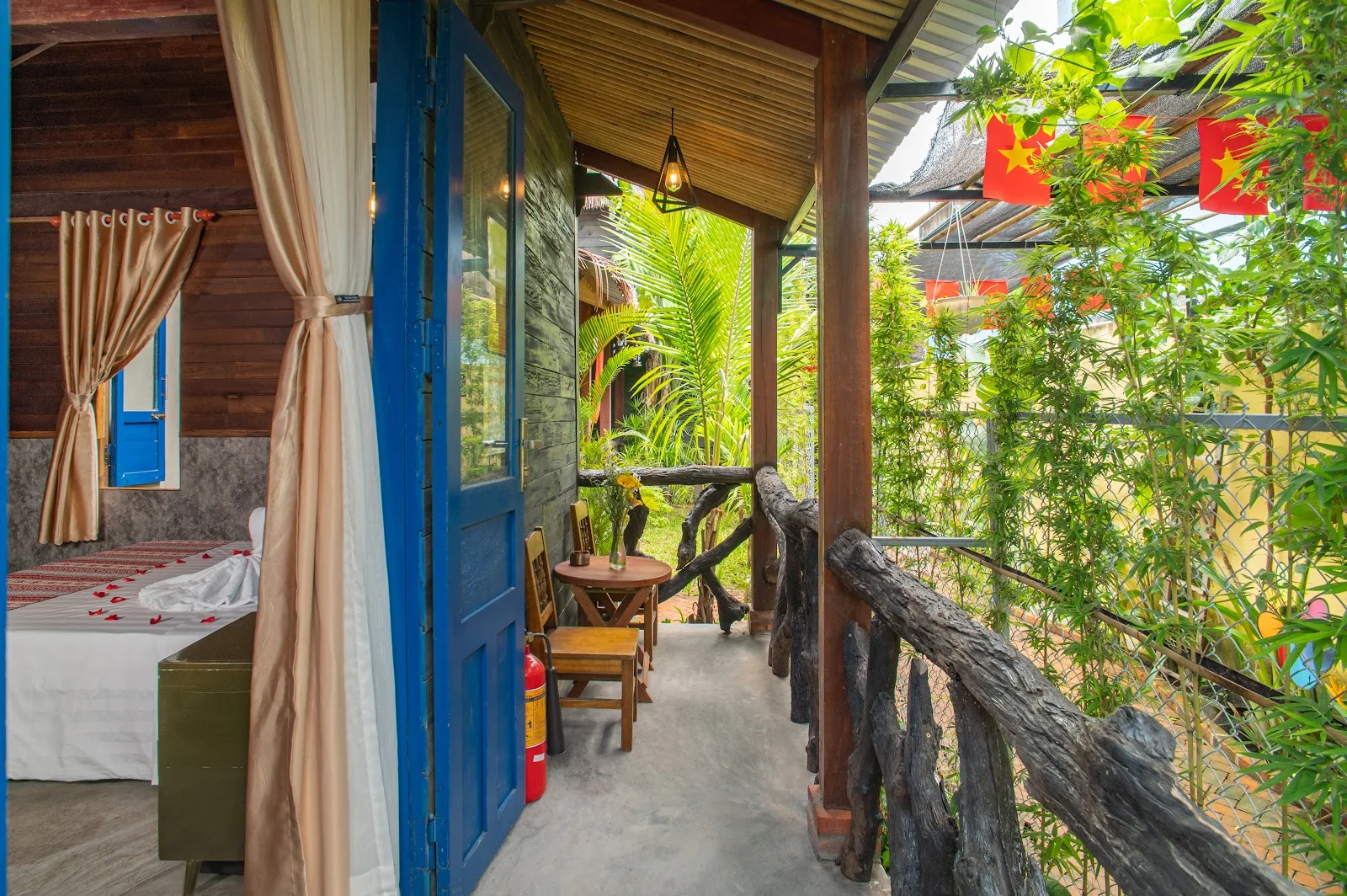 Memories Coffee & Homestay Đà Nẵng: Trải Nghiệm Không Gian Cà Phê Và Lưu Trú