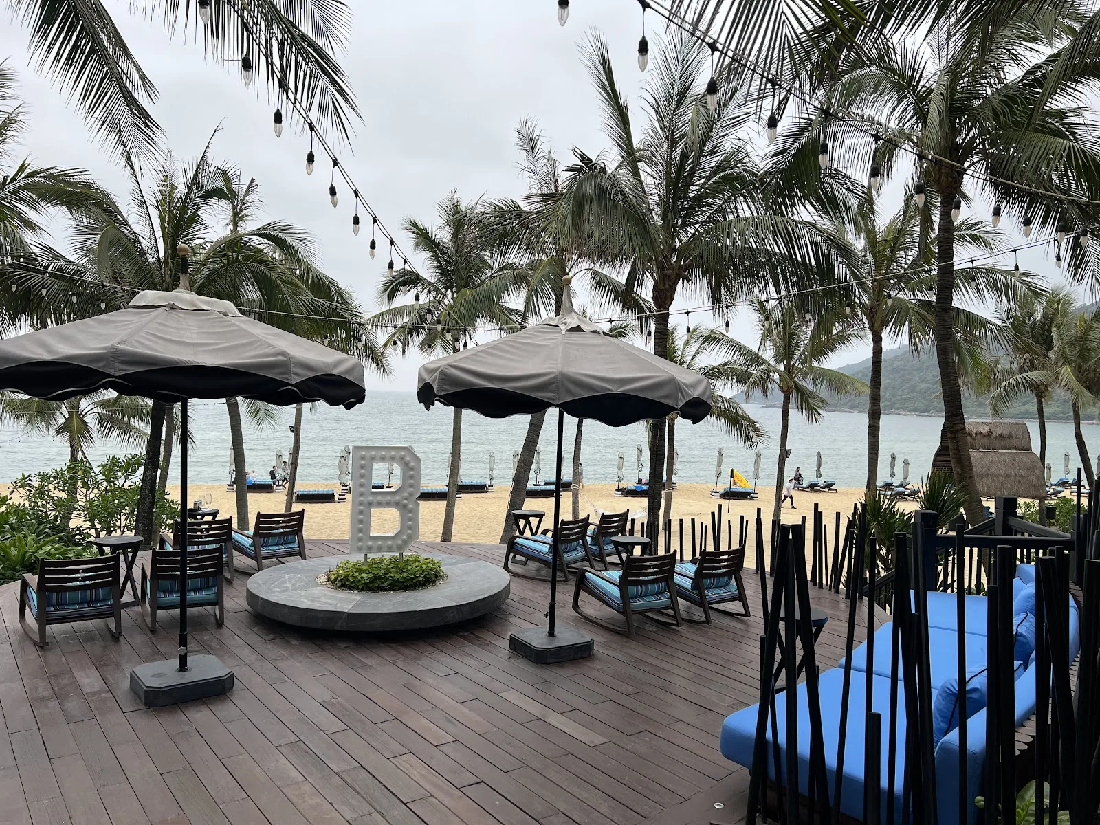 Terra Mare – Nhà Hàng Địa Trung Hải Sang Trọng Bên Biển Sơn Trà