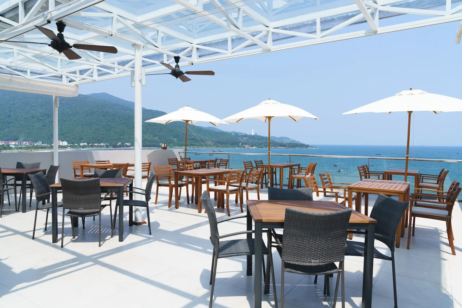 Dan Oasis Hotel & Apartment Đà Nẵng – Điểm Lưu Trú View Biển Đường Hoàng Sa