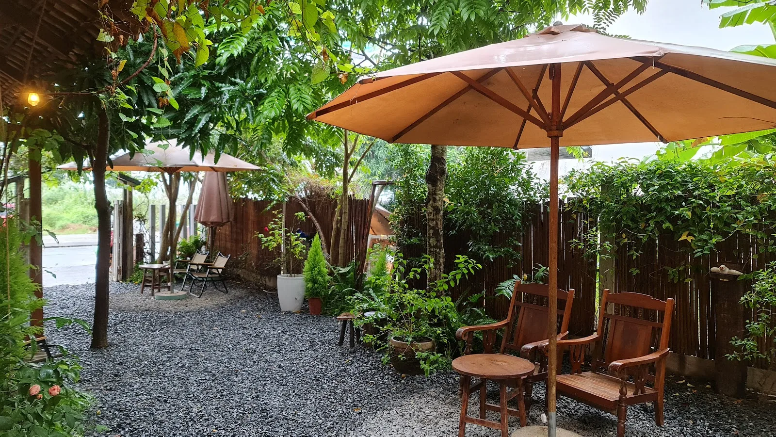 Ha Café ฮหว่า ซวาน ดานัง – คาเฟ่สไตล์วินเทจที่อบอุ่นอย่างยิ่ง