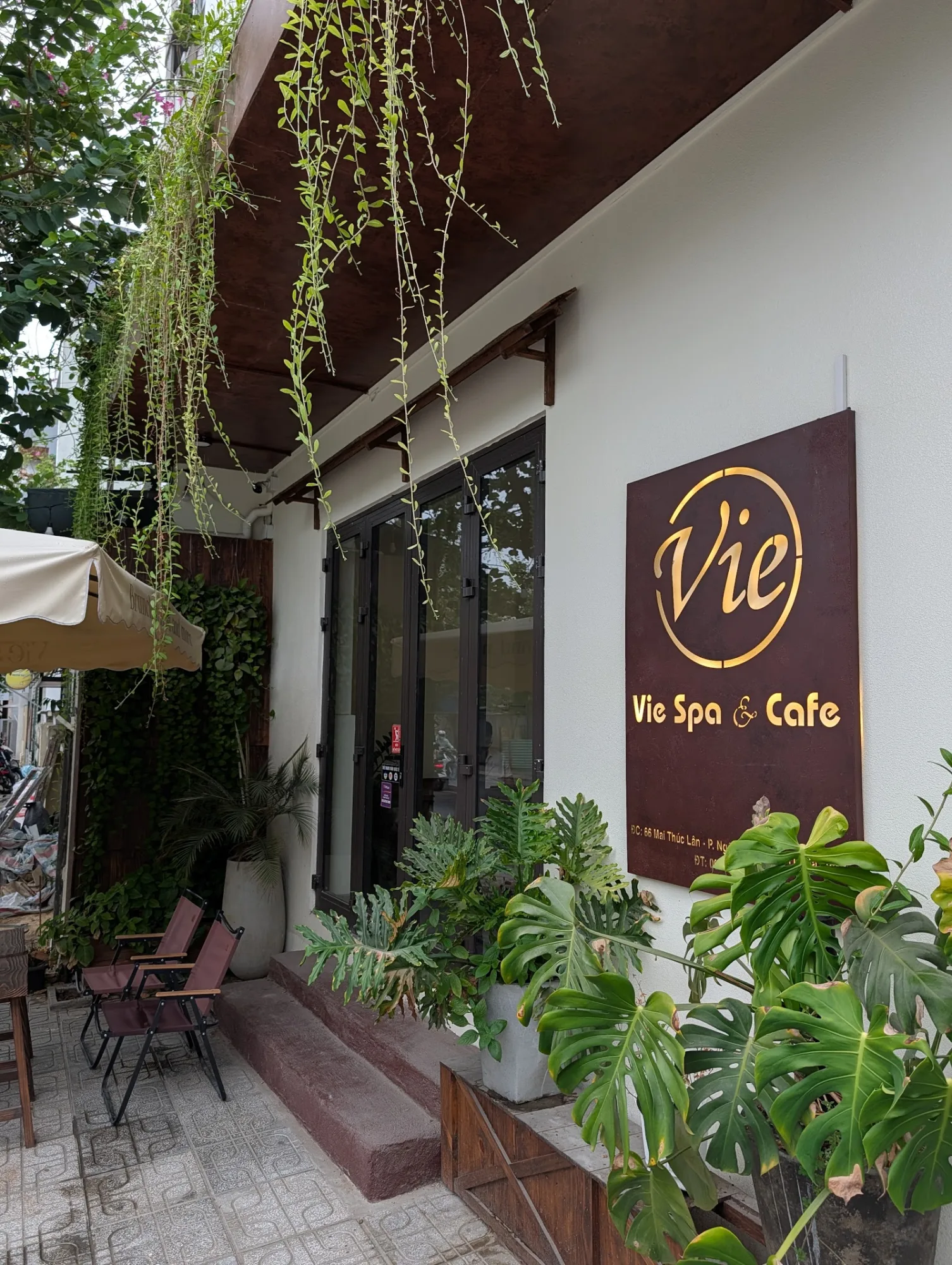 Vie Coffee, Brunch & Spa - A Perfect Blend of Late Breakfast and Relaxation